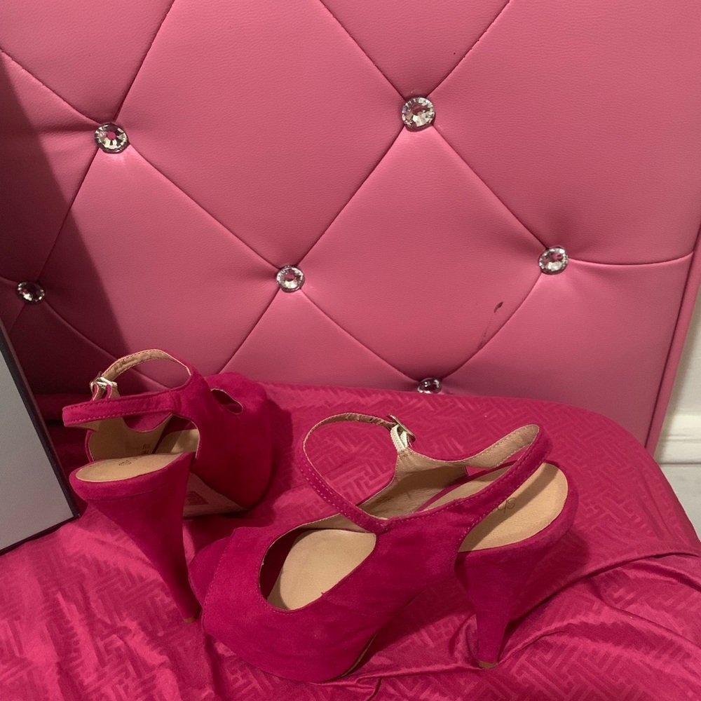 Pink high heels